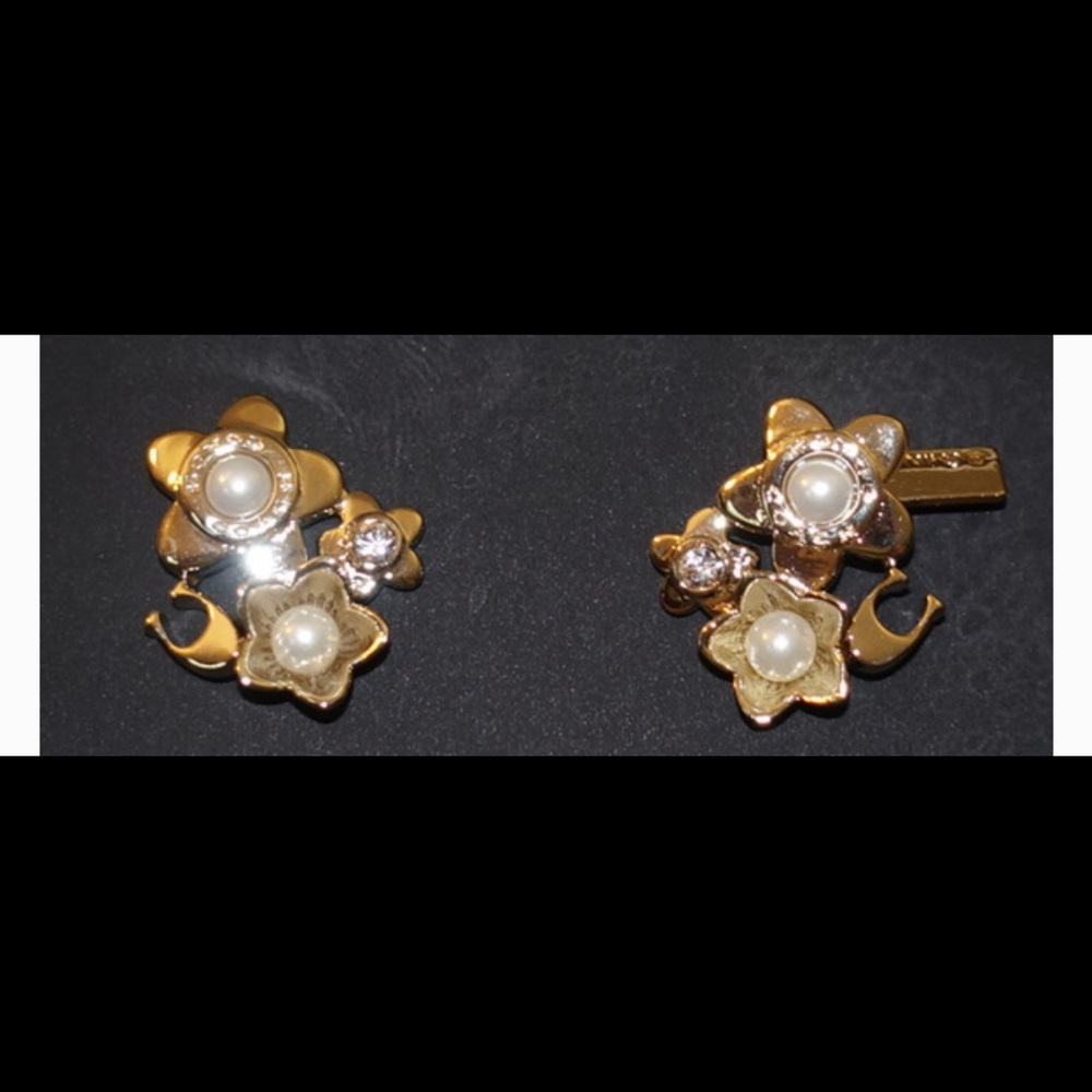 Coach Blooming Flora Cluster Earrings